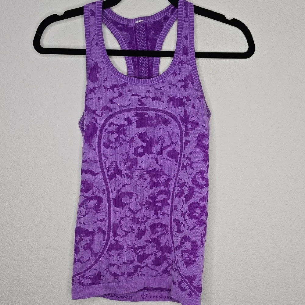 Lululemon Athletica Purple Patterned Tank Top